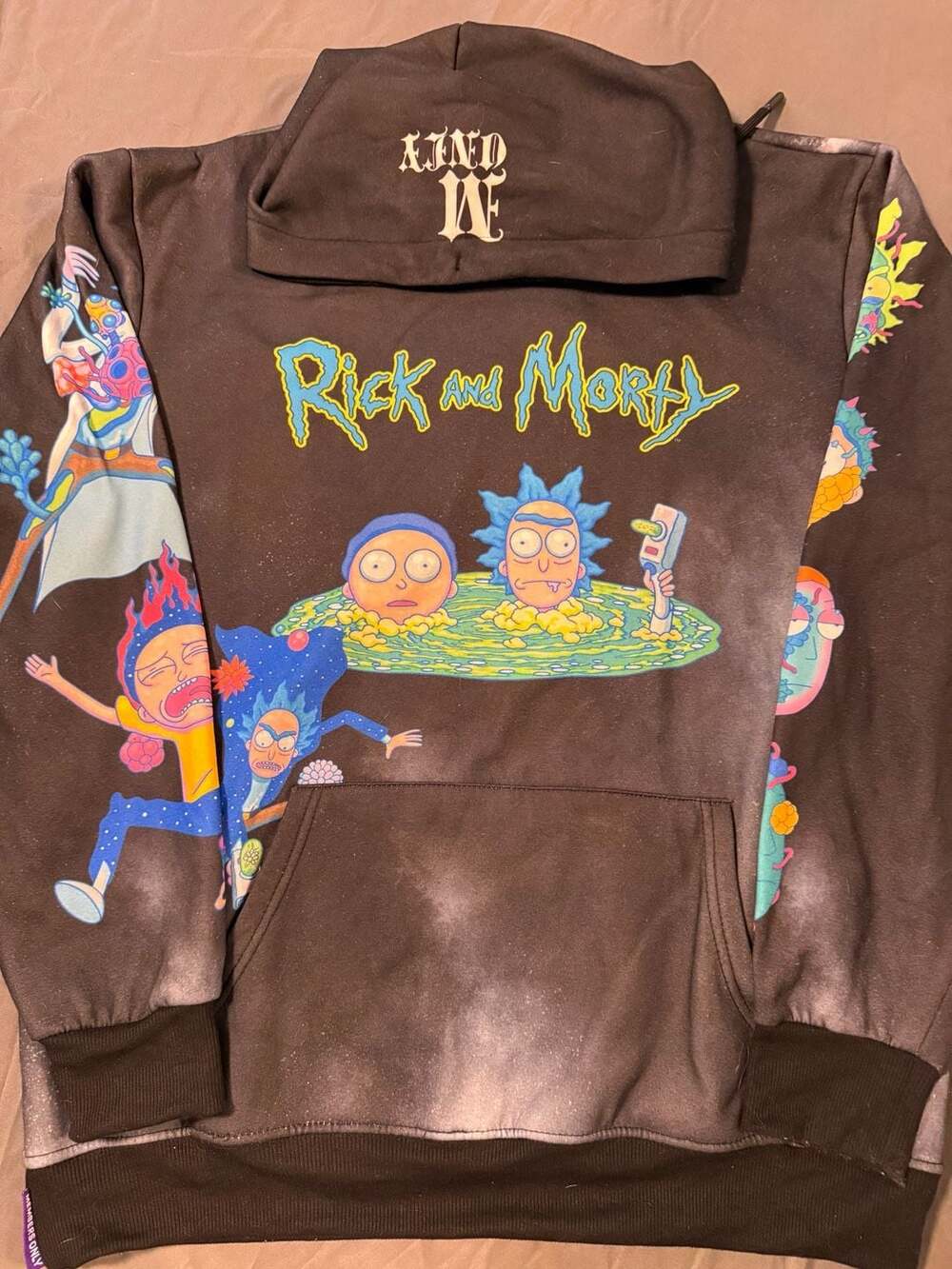 Members Only Rick and Morty Graphic Hoodie Size Medium